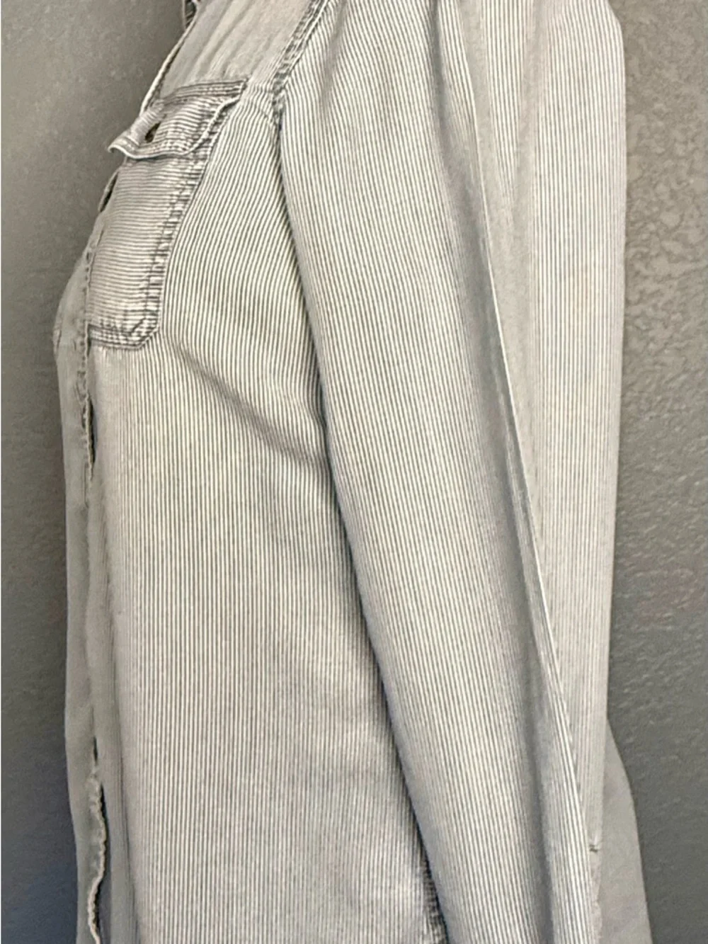 Chaps Chambray Shirt L Blue Button‎ Down Long Sleeve Soft Wash Striped